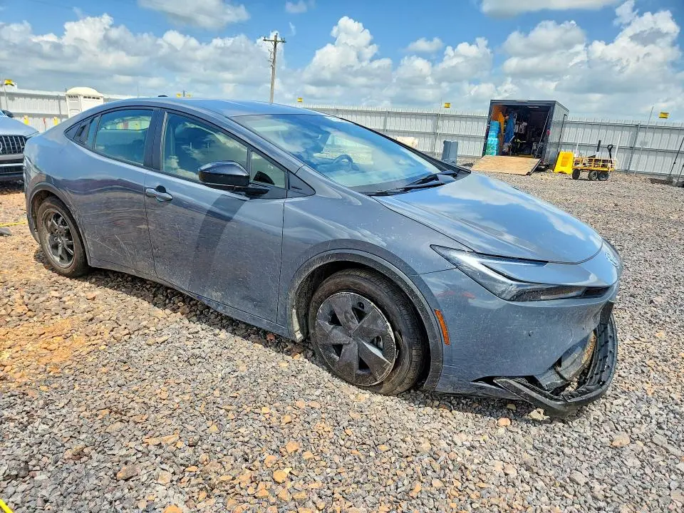 2026 TOYOTA PRIUS LE  