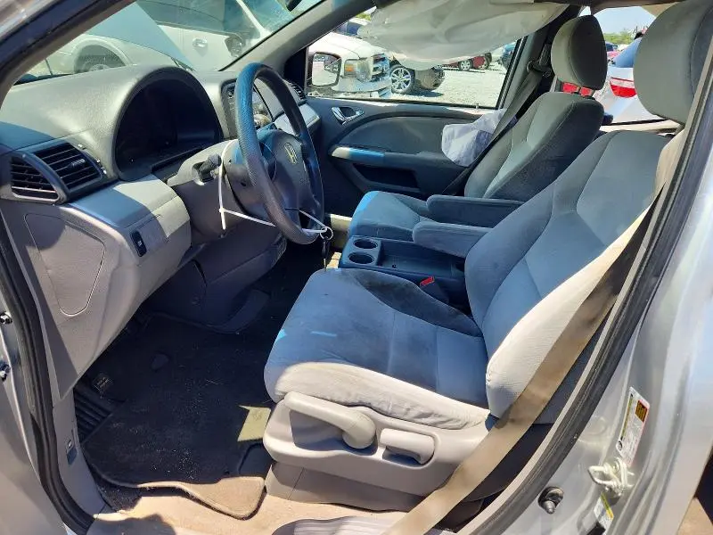 2010 HONDA ODYSSEY LX  