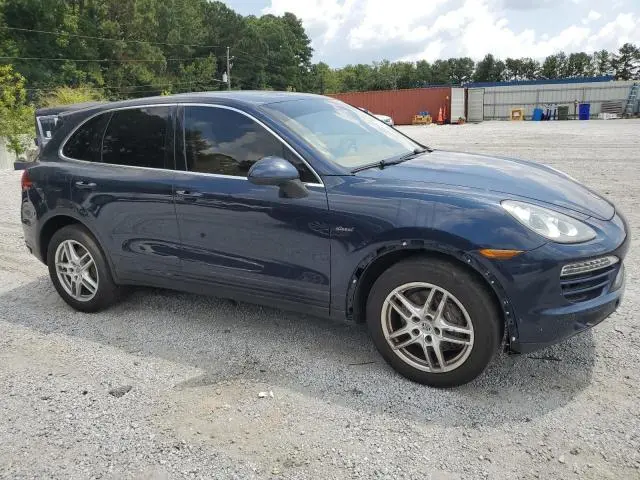 2014 PORSCHE CAYENNE   