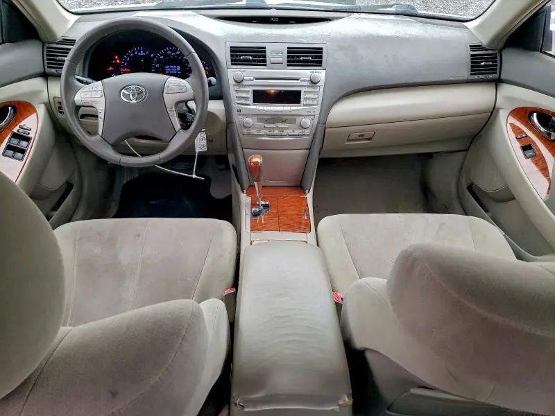 2010 TOYOTA CAMRY BASE  