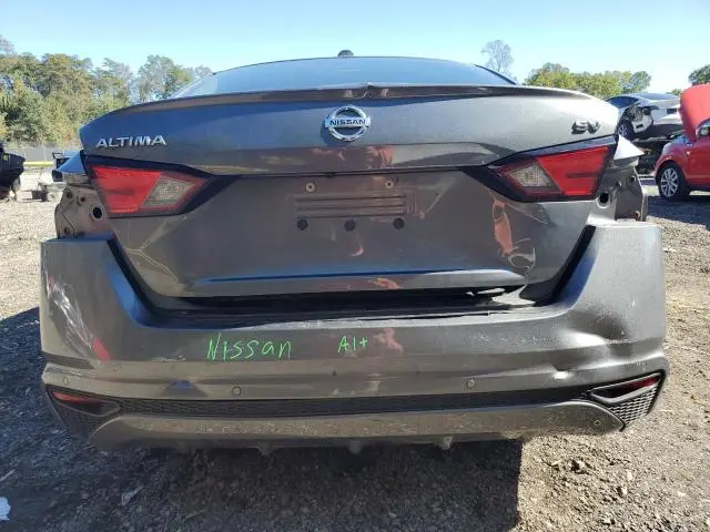 2021 NISSAN ALTIMA SV  