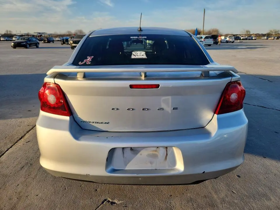 2012 DODGE AVENGER SE  