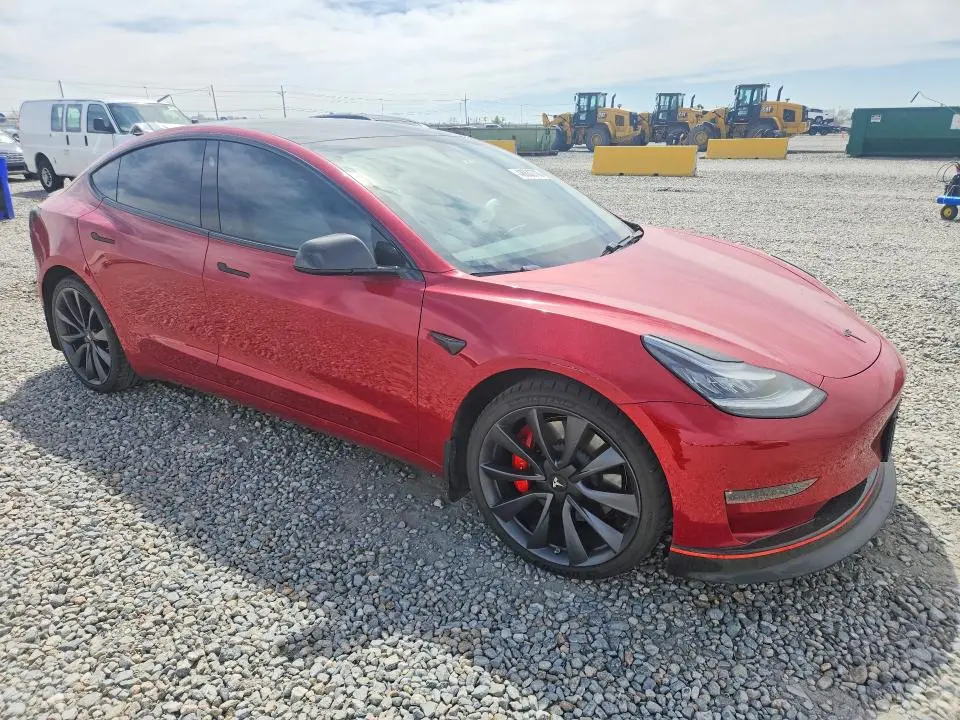 2018 TESLA MODEL 3   