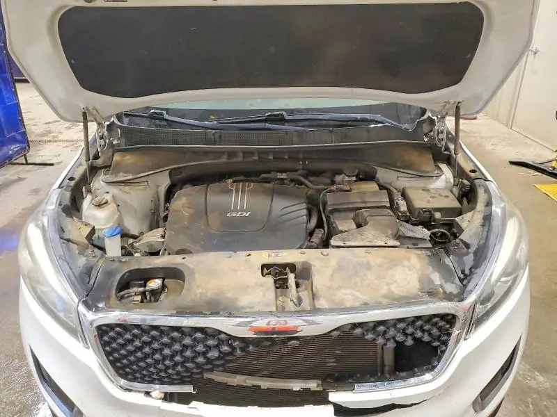 2016 KIA SORENTO LX V6  