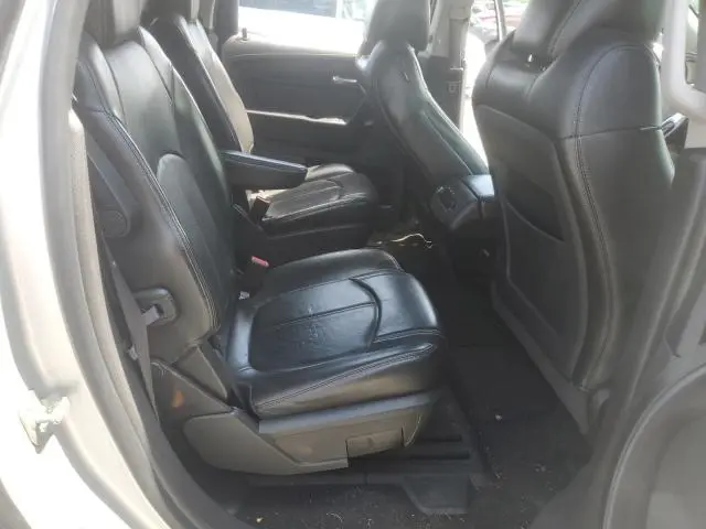 2013 CHEVROLET TRAVERSE LT  