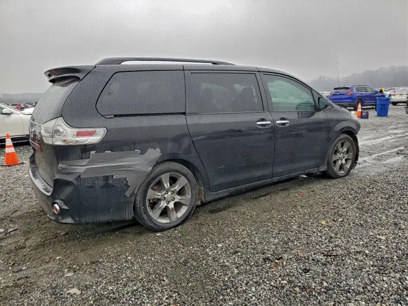 2014 TOYOTA SIENNA SPORT  