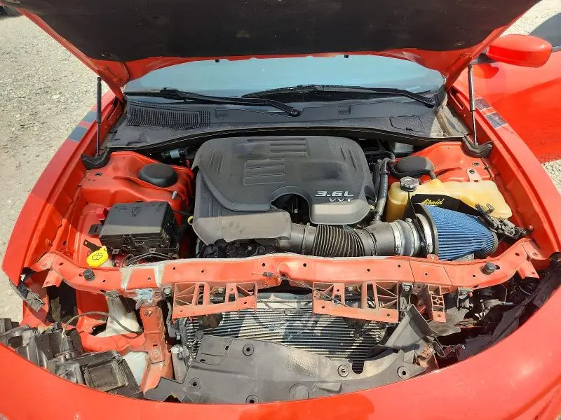 2019 DODGE CHARGER SXT  