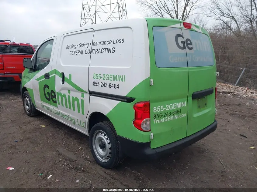 2019 NISSAN NV200 S
