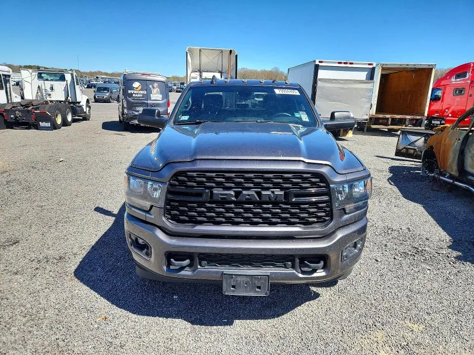 2022 RAM 3500 BIG HORN  