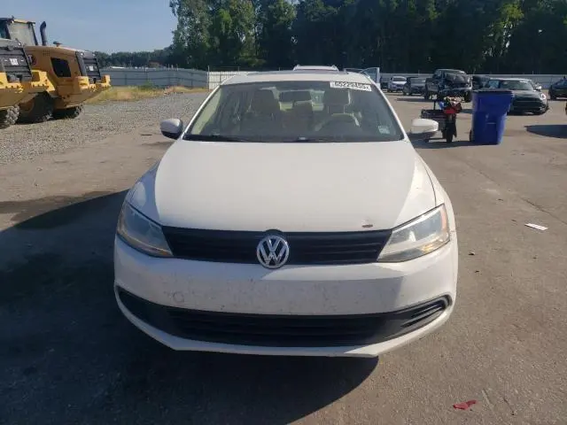 2012 VOLKSWAGEN JETTA SE  
