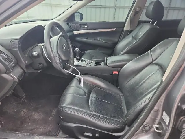 2012 INFINITI G37   