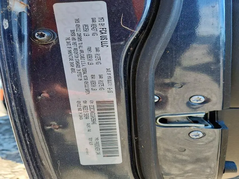 2016 CHRYSLER 300C   