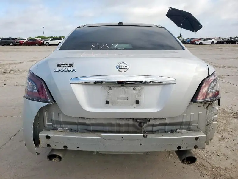 2014 NISSAN MAXIMA S  