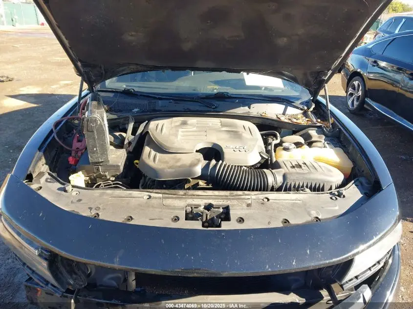 2016 DODGE CHARGER SXT