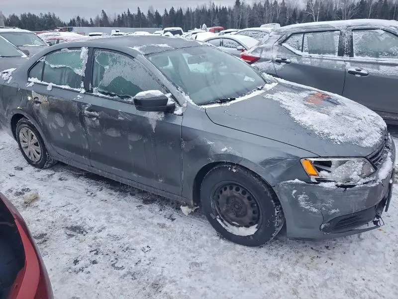 2013 VOLKSWAGEN JETTA BASE  