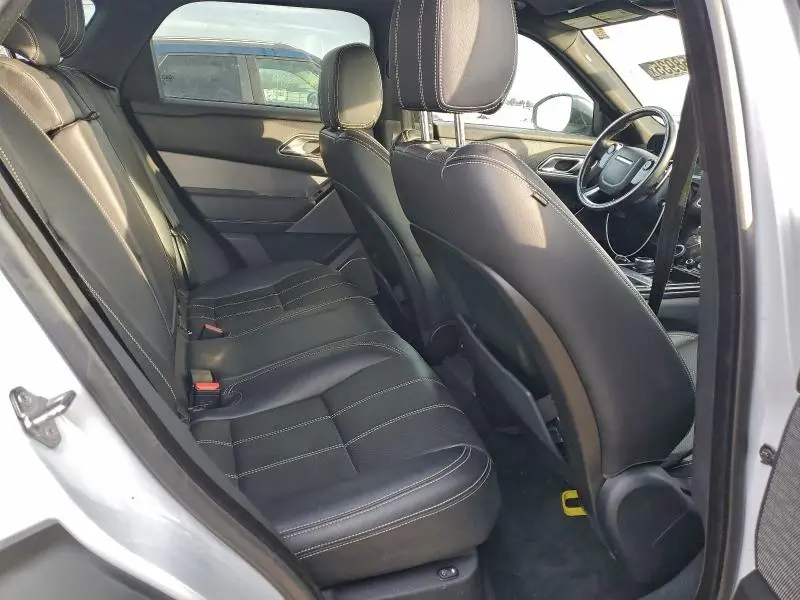 2018 LAND ROVER RANGE ROVER VELAR R-DYNAMIC SE  