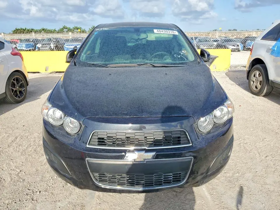 2015 CHEVROLET SONIC LT  