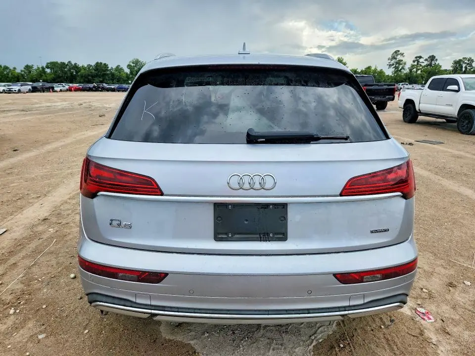 2021 AUDI Q5 PREMIUM  