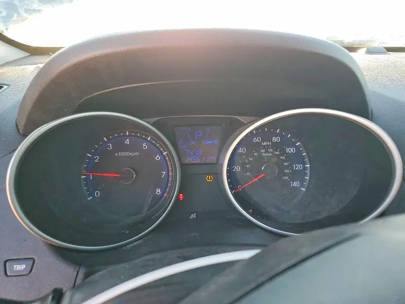 2012 HYUNDAI TUCSON GLS  