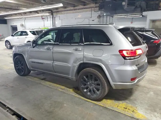2020 JEEP GRAND CHEROKEE LAREDO  