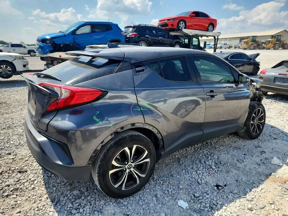 2020 TOYOTA C-HR LE  