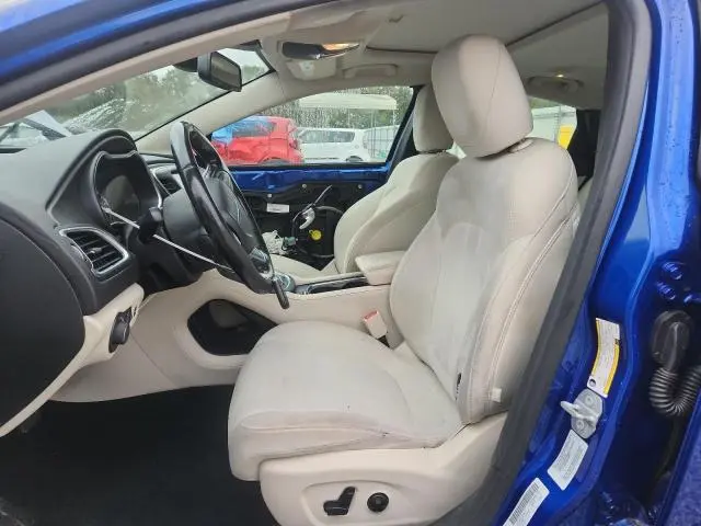 2016 CHRYSLER 200 LIMITED  