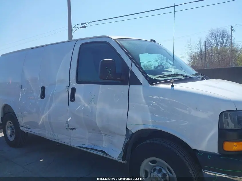 2025 CHEVROLET EXPRESS CARGO RWD 2500 REGULAR WHEELBASE WT