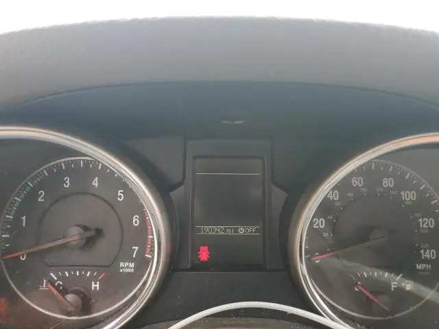 2011 JEEP GRAND CHEROKEE LAREDO  