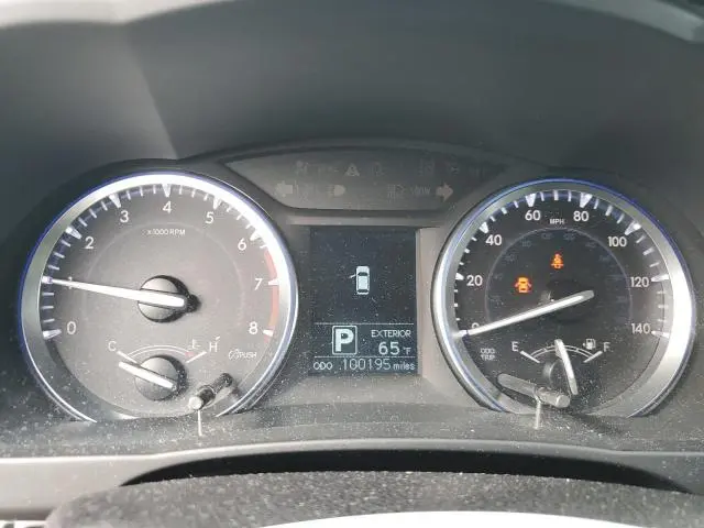 2015 TOYOTA HIGHLANDER LE  