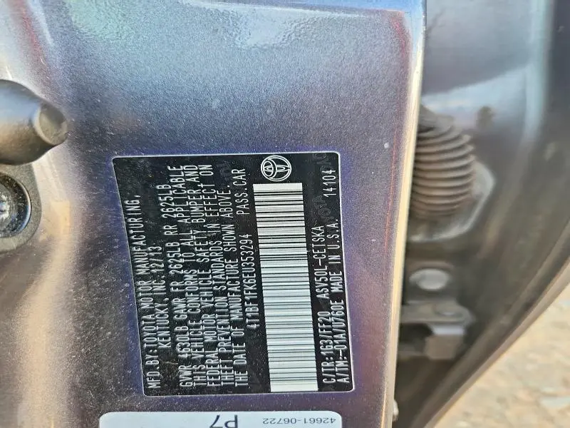 2014 TOYOTA CAMRY SE  