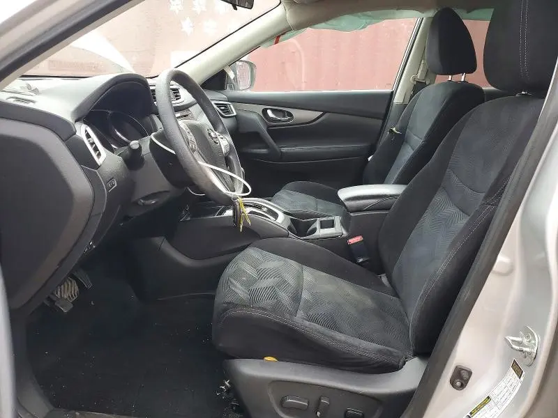 2014 NISSAN ROGUE SV  