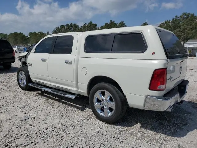 2016 RAM 1500 SLT  
