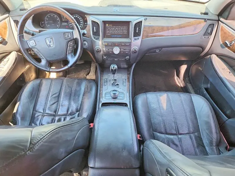 2011 HYUNDAI EQUUS SIGNATURE  