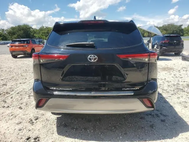 2021 TOYOTA HIGHLANDER PLATINUM  