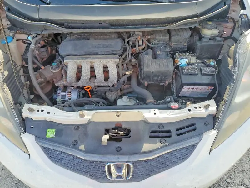 2010 HONDA FIT   