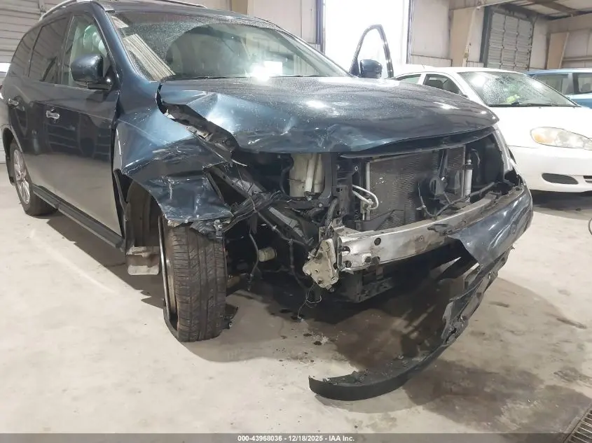 2014 NISSAN PATHFINDER SV