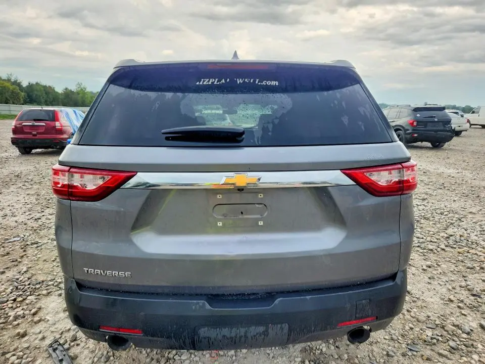 2019 CHEVROLET TRAVERSE LS  