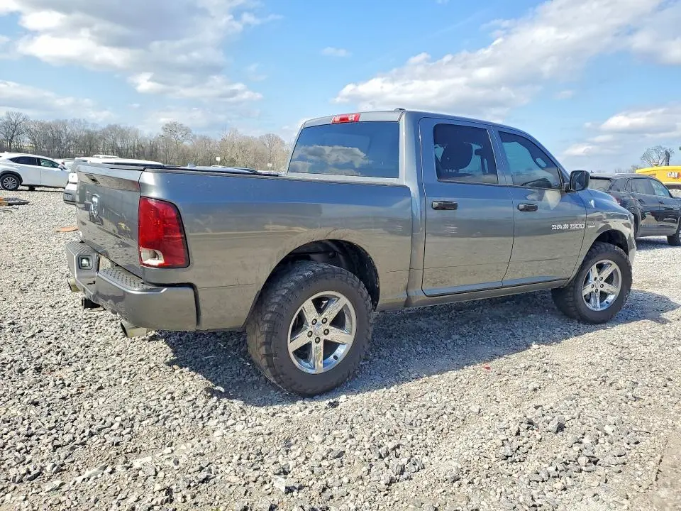 2012 DODGE RAM 1500 ST  