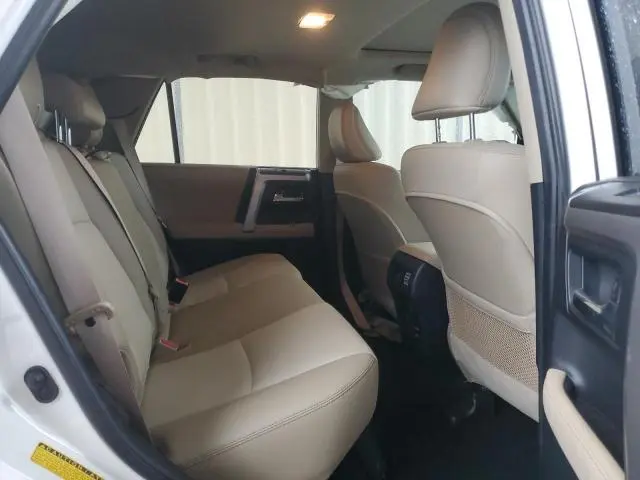 2017 TOYOTA 4RUNNER SR5  