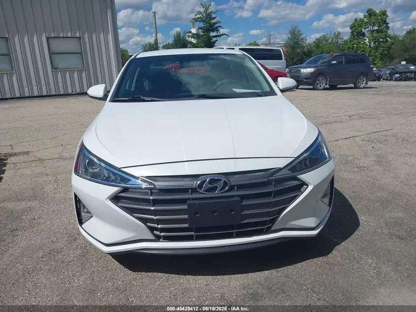2020 HYUNDAI ELANTRA SE