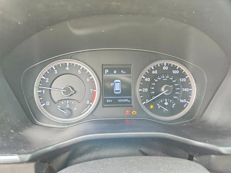 2019 HYUNDAI SANTA FE SE  