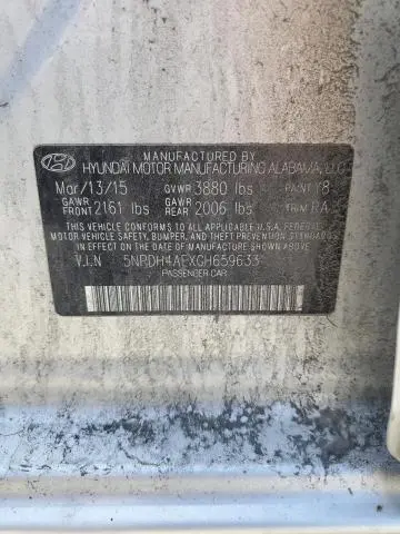 2016 HYUNDAI ELANTRA SE  