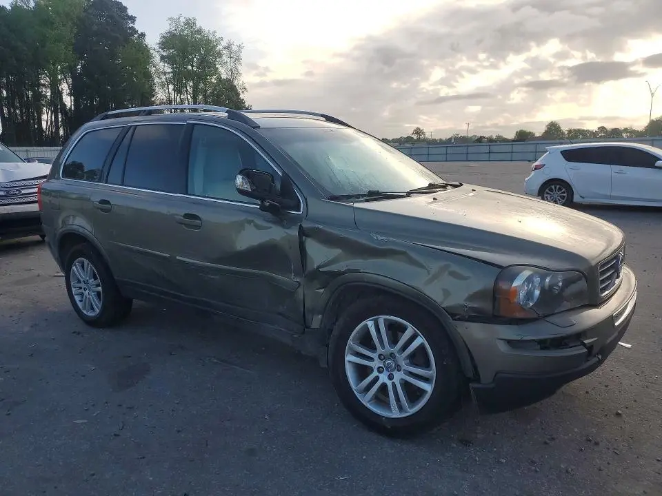 2010 VOLVO XC90 3.2  