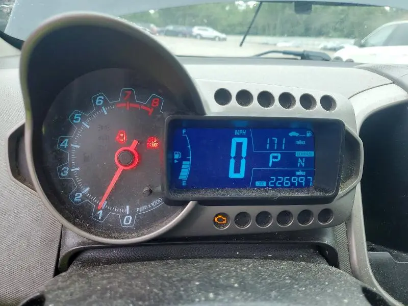 2014 CHEVROLET SONIC LT  
