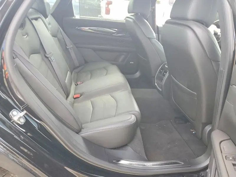 2017 CADILLAC CT6 LUXURY  