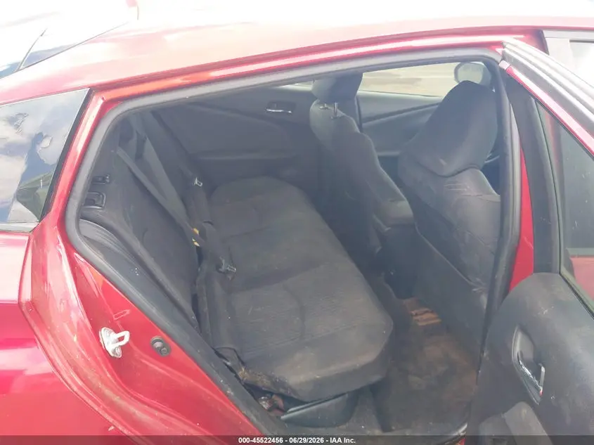 2016 TOYOTA PRIUS FOUR