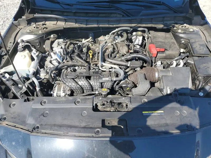 2021 NISSAN ALTIMA SR  