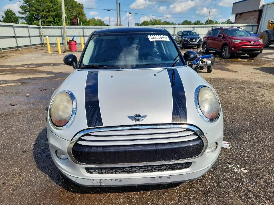 2015 MINI COOPER   