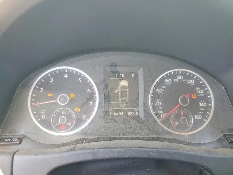 2016 VOLKSWAGEN TIGUAN S  