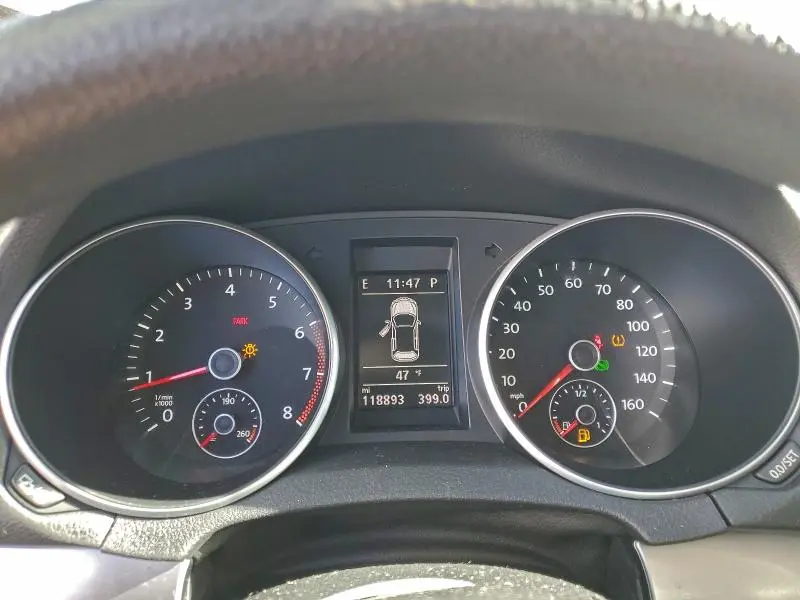 2014 VOLKSWAGEN GOLF   